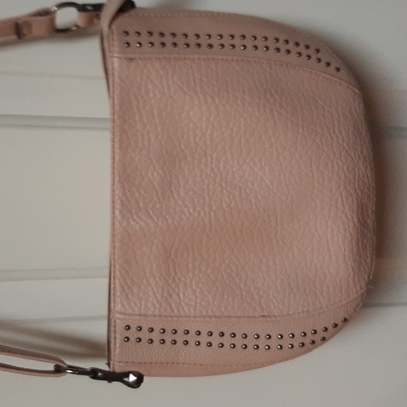 Jessica Simpson Handbags - Jessica Simpson Bag- Shoulder Bag/Crossbody